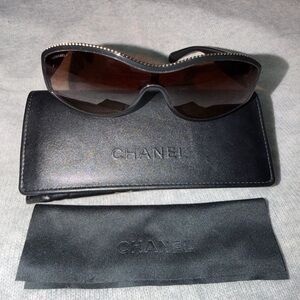 Chanel Black and Brown Sunglasses with Case